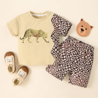Toddler Boy Casual Leopard Fabric Blocking T-shirt & Shorts  Beige