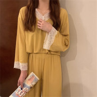 Conjunto de pijama feminino de 2 peças com renda e seda gelada  Amarelo