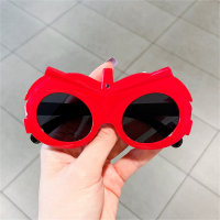 النظارات الشمسية الترامان للأطفال  أحمر