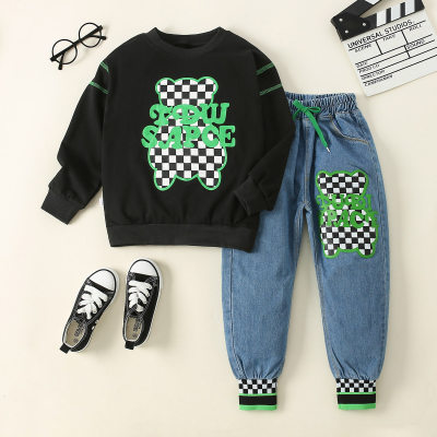 2-piece Kid Boy Plaid Bear and Letter Pattern Sweatshirt & Matching Denim Cropped Pants