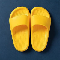 Pantuflas infantiles de color liso  Amarillo