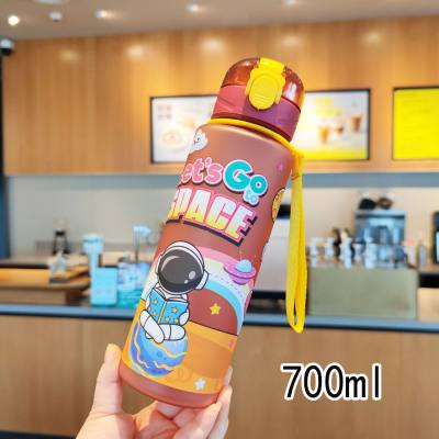 High-value cartoon astronaut plastic cup portable rope drinking water cup