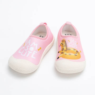 Zapatos sin cordones con estampado de letras y jirafas para niñas pequeñas