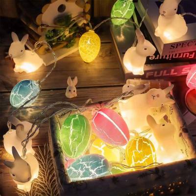 Luz decorativa LED con forma de huevo de Pascua y conejito