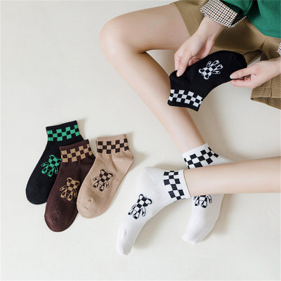 5-piece plaid bear socks set for middle and large children