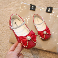 Sweet princess shoes for kids with bows, small leather shoes with soft soles for babies  Red