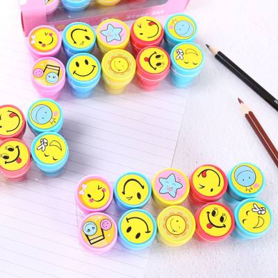 Verschiedene Emoji-Stempel für Kinder