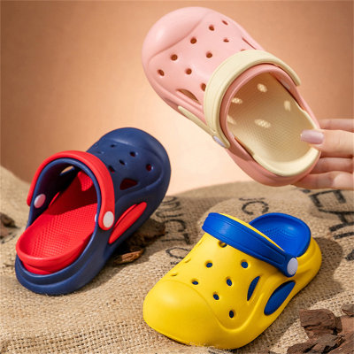 Children's color matching non-slip and anti-odor hole shoes