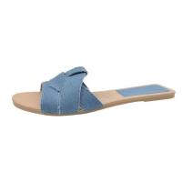 Pantoufles d'intérieur et d'extérieur tendance à fond plat de grande taille pour femmes 2023 nouvelles sandales de mode de couleur unie croisées du commerce extérieur  Bleu