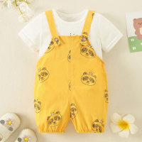 Baby Boy Cartoon Panda Pattern T-shirt & Printed Overalls  Yellow