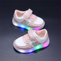 Zapatillas luminosas de rayas para niños.  Rosado