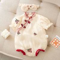 Infant and toddler swaddling clothes summer baby girl cute cheongsam harem Chinese style classical clothes triangle swaddling clothes  Beige