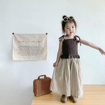 Girls' suit, wrinkled suspenders, small fresh top and striped wide-leg pants 24 summer clothes, new style foreign trade children's clothing dropshipping