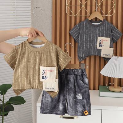 New summer style for small and medium children, fashionable double patch pocket short-sleeved suit, boys' casual short-sleeved suit