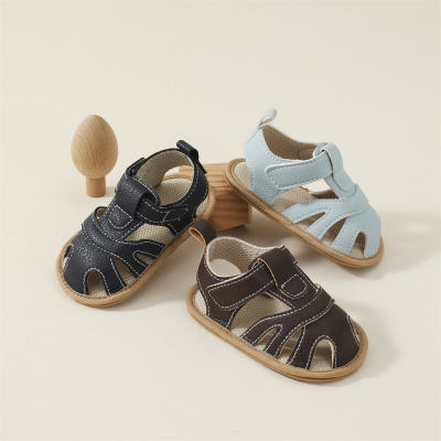 Sandales antidérapantes évidées de couleur unie pour bébé