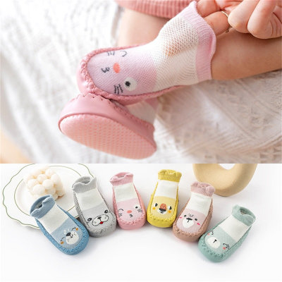 Chaussettes antidérapantes à motif de dessin animé en pur coton pour bébé