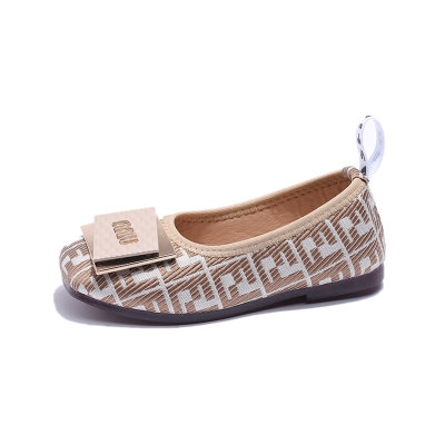 أحذية جلدية عصرية للفتيات بنعل ناعم على الطراز الكوري للأطفال أحذية الأميرة الجميلة
