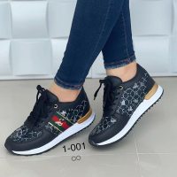 New color matching round toe shallow mouth lace-up casual sports shoes  Black