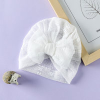 Baby-Mütze mit Schleife und Dekor aus Netzstoff  Weiß