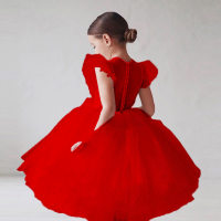 فستان للبنات بأكمام طائرة مع تنورة توتو للأطفال، مناسب للأداء والمناسبات الخاصة.  أحمر