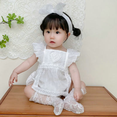 Baby girl's summer bag, new summer dress, princess harem, triangle crawl suit, sling, going out suit, white Lolita