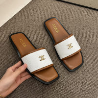 Chanel style flat slippers for women to wear as outerwear, fashionable French sandals, soft-soled beach flip flops  Brown