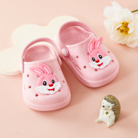 Zapatos infantiles con madriguera de conejo de dibujos animados.  Rosado
