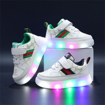 Sneaker luminose da bambino con motivo a righe stampate