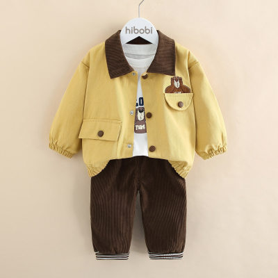 Camiseta estampada con letras para niños pequeños y chaqueta y pantalones con bloques de color