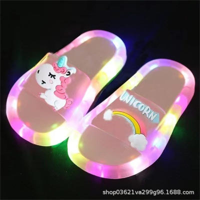 Pantofole di cristallo di unicorno incandescente per bambini