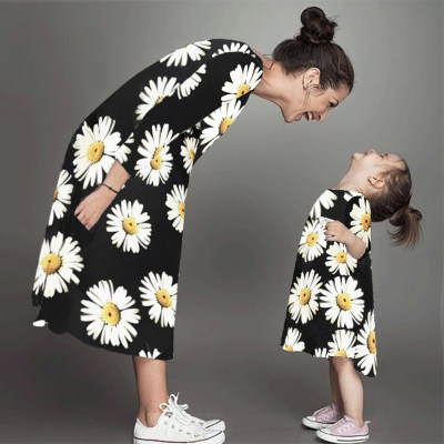 Vestido estampado floral de 1 pieza para padres e hijos