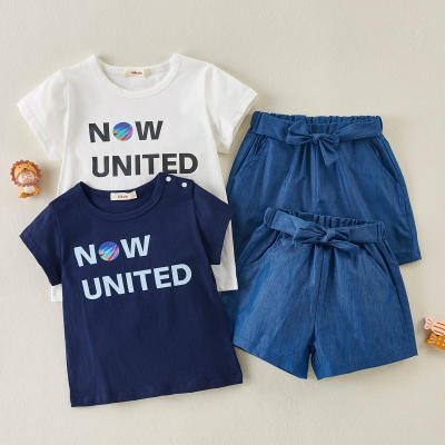 Toddler Girl Letter Pattern T-shirt & Sporty Shorts