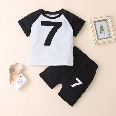 2-piece Toddler Boy Color-block Numer Pattern Short Sleeve T-shirt & Matching Shorts