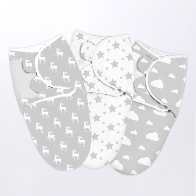 Couverture et écharpe d'emmaillotage pour bébé (nuages et étoiles)