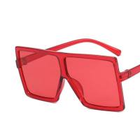 النظارات الشمسية ذات الإطار الكبير المربع ذات الاتجاه الشخصي، النظارات الشمسية ذات الطراز الجديد، النظارات الشمسية الملونة العصرية العصرية  أحمر