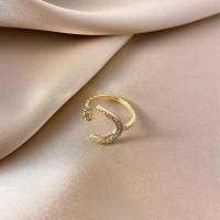 Anéis elegantes de estrela e lua, anéis crescentes de venda quente, anéis abertos de dedo indicador de estrela e lua de estilo étnico  Cor de ouro