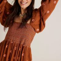 Neues, lässiges Swing-Kleid mit Trompetenärmeln, besticktem quadratischen Kragen und Sonnenblumenmuster für den Herbst  Braun