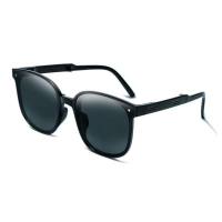 New Foldable Sunglasses Polarized Sunglasses Fashionable and Lightweight Sunscreen Foldable Driving  Black