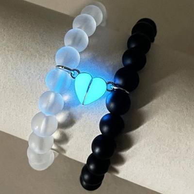 Couple Crown Hot selling Night Glow Love Glowing Beads for One Male and One Female Pair Couple Jewelry Bracelet