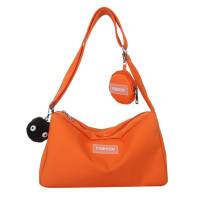Large capacity messenger bag casual casual casual casual fashionable lightweight Oxford bag  Orange