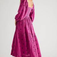 فستان خريفي جديد غير رسمي بأكمام بوق مطرز بياقة مربعة وعباد الشمس  وردي فاقع