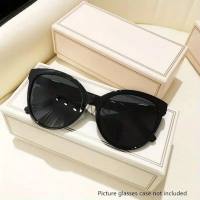 Fashionable and Sexy Decorative Sunglasses Popular on the Street, Good Sunglasses for Beach Travel, UV Protection for Driving  Black