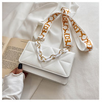 Casual trendy messenger bag niche bag women's stylish small square bag summer new style fashionable simple shoulder bag  White
