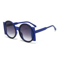 Óculos de sol engraçados de hip-hop com armação grande redonda e irregular, personalidade elegante, viseira solar, proteção UV  Azul