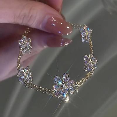 Douyin mesmo estilo flor zircão pulseira moda luz luxo estilo cristal flor pulseira para mulher all-match pequeno fresco moda