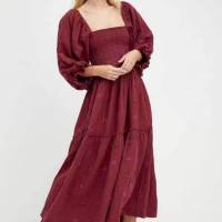 فستان خريفي جديد غير رسمي بأكمام بوق مطرز بياقة مربعة وعباد الشمس  اللون العنابي