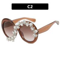 Oversized round frame sunglasses with diamonds S asymmetric black European and American exaggerated personality women's sun protection sunglasses  Champagne