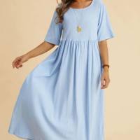 European and American women's large size loose cotton and linen round neck insert pocket five-point sleeve mid-length dress  Light Blue