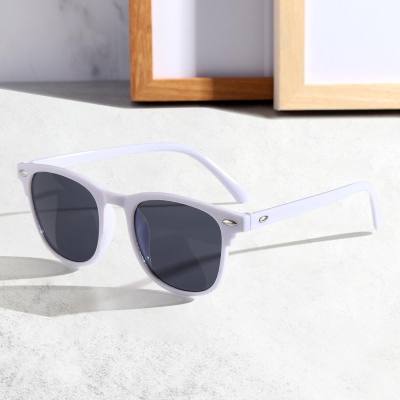 Nuevo estilo gafas de sol de uñas beige gafas de sol europeas y americanas protección solar tendencia de moda gran oferta