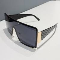 Neue trendige quadratische einteilige Sonnenbrille mit großem Rahmen, modische und vielseitige rahmenlose Sonnenbrille mit breiter Krempe für Straßenaufnahmen mit Persönlichkeit  Schwarz